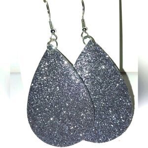 Beautiful bedazzled fashion earrings